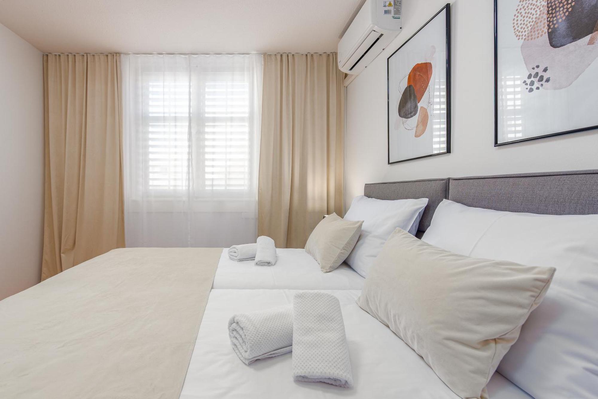 Appartamento A&M 3 Bridge Luxury Center Zara Esterno foto