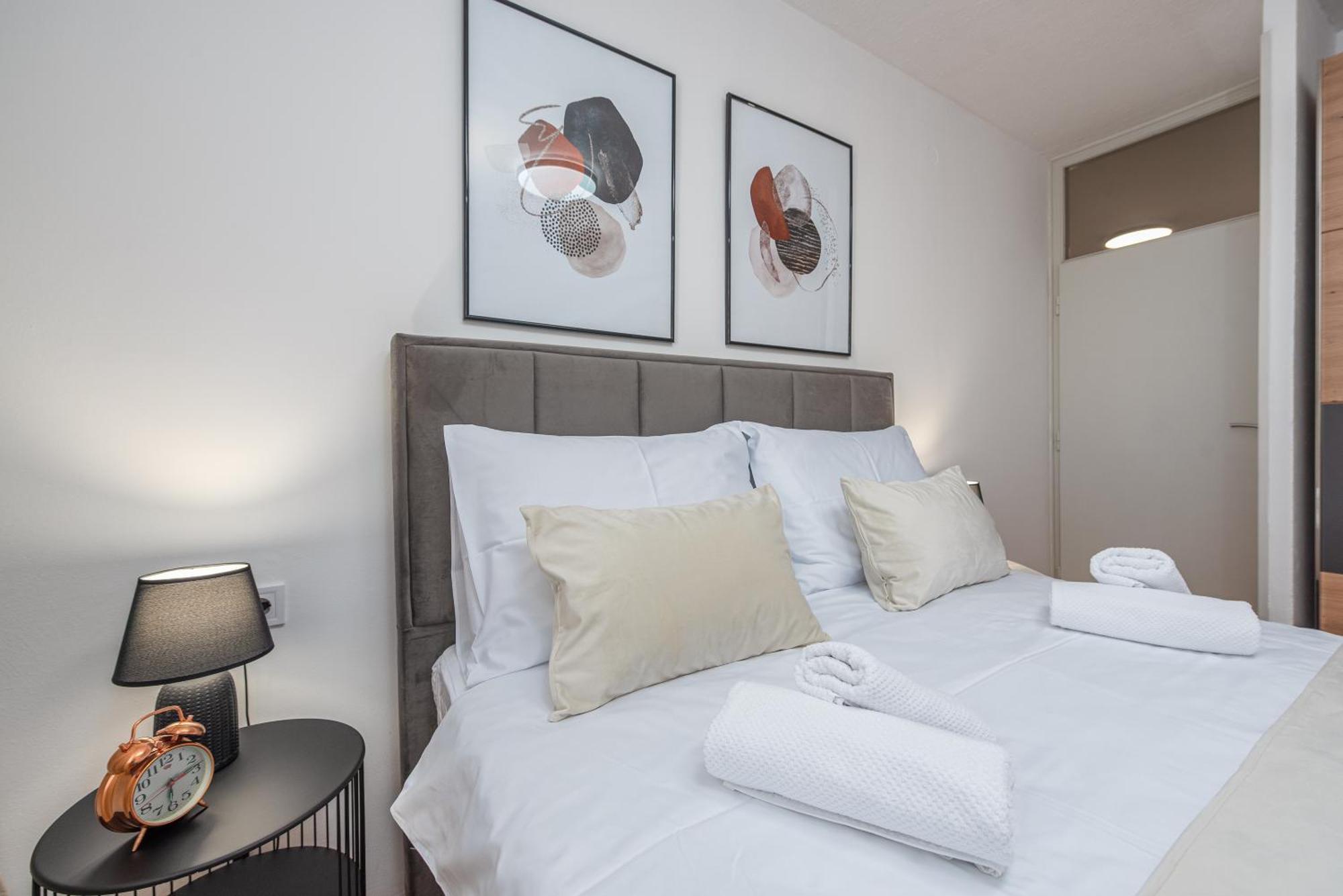 Appartamento A&M 3 Bridge Luxury Center Zara Esterno foto