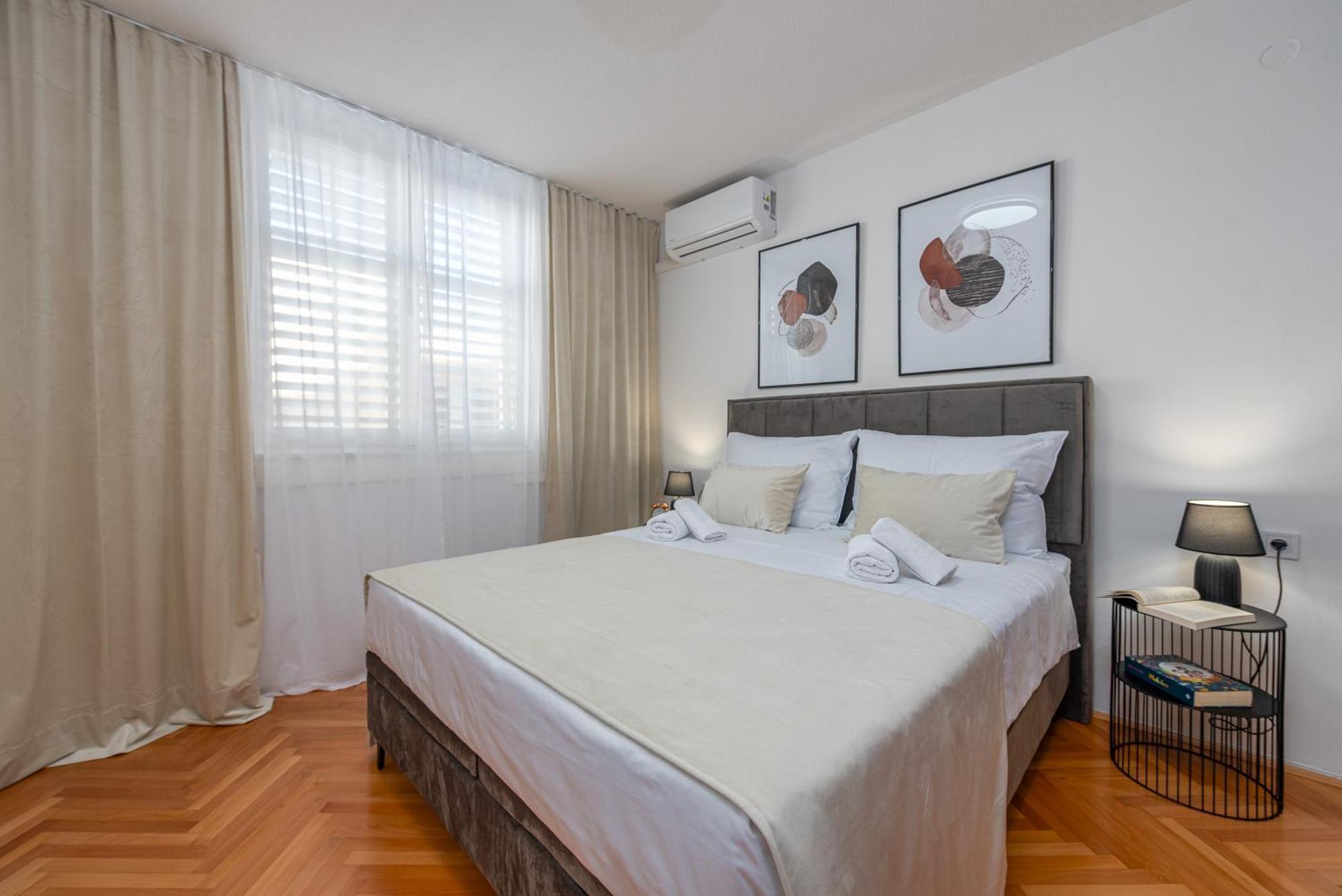 Appartamento A&M 3 Bridge Luxury Center Zara Esterno foto